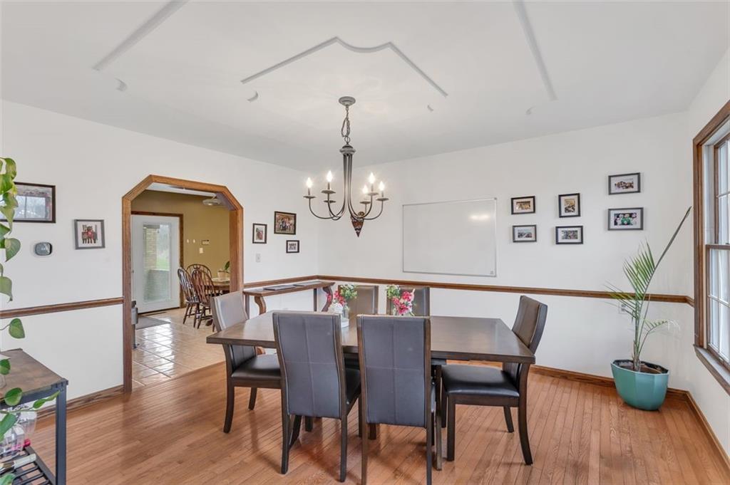 339 Lindsay Road Zelienople, PA 16063 - Photo 12 of 50