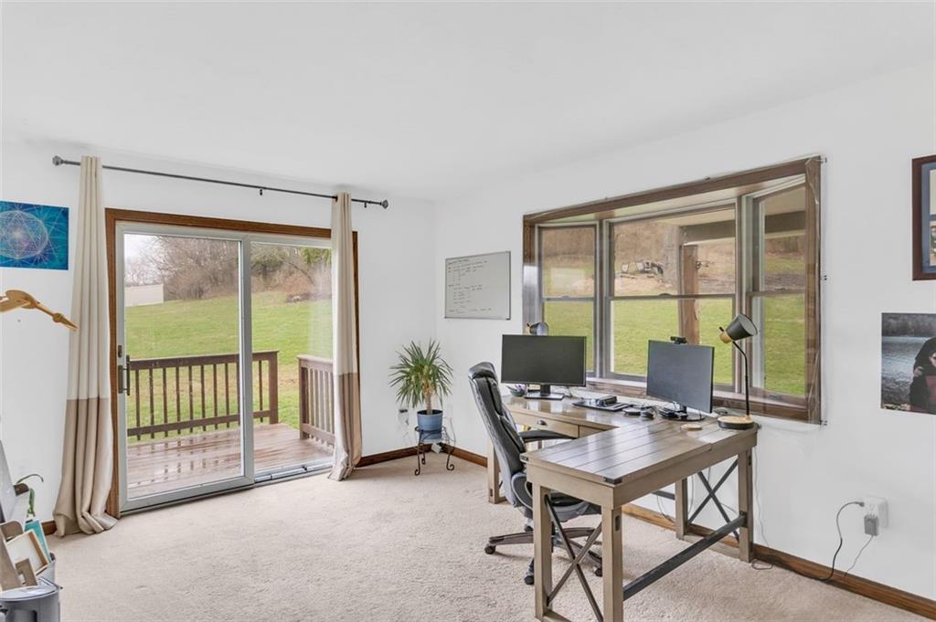 339 Lindsay Road Zelienople, PA 16063 - Photo 14 of 50