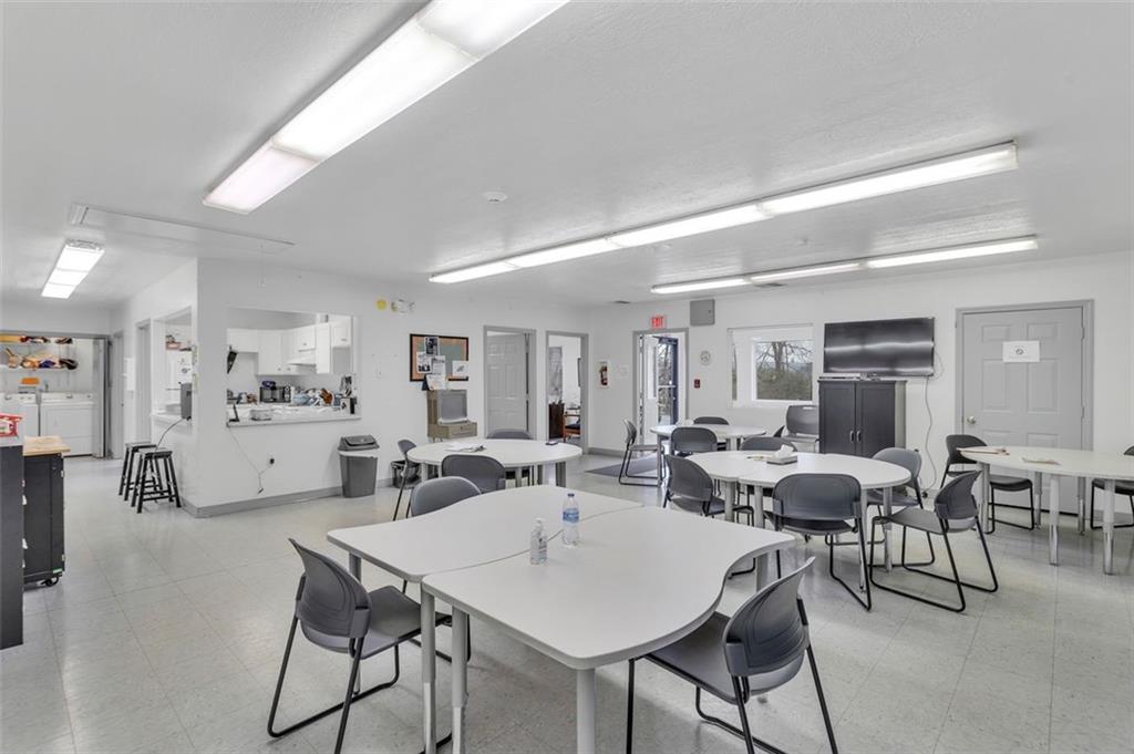 339 Lindsay Road Zelienople, PA 16063 - Photo 35 of 50