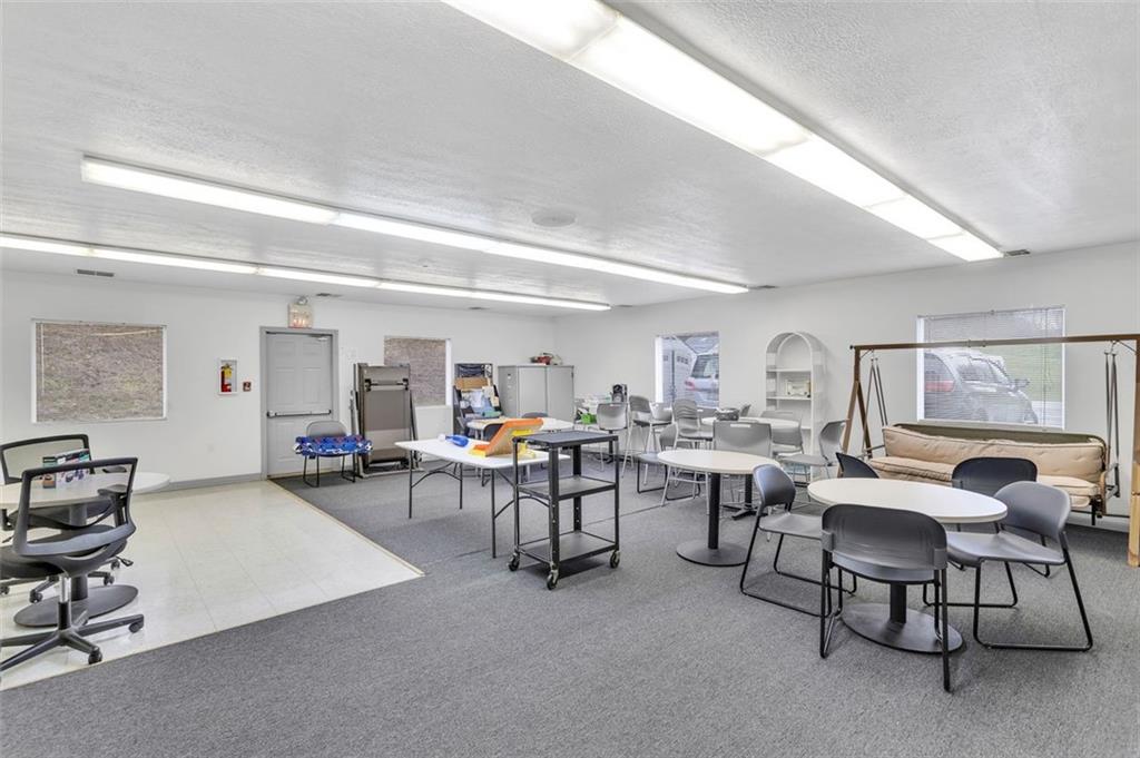 339 Lindsay Road Zelienople, PA 16063 - Photo 40 of 50