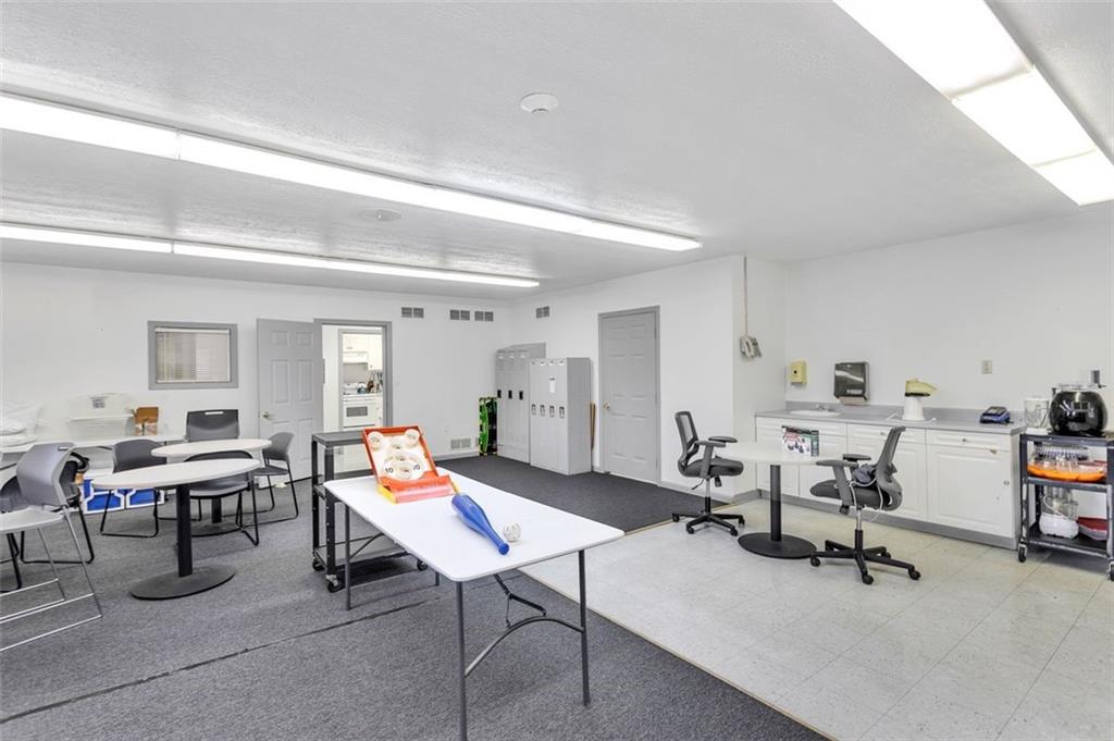 339 Lindsay Road Zelienople, PA 16063 - Photo 41 of 50