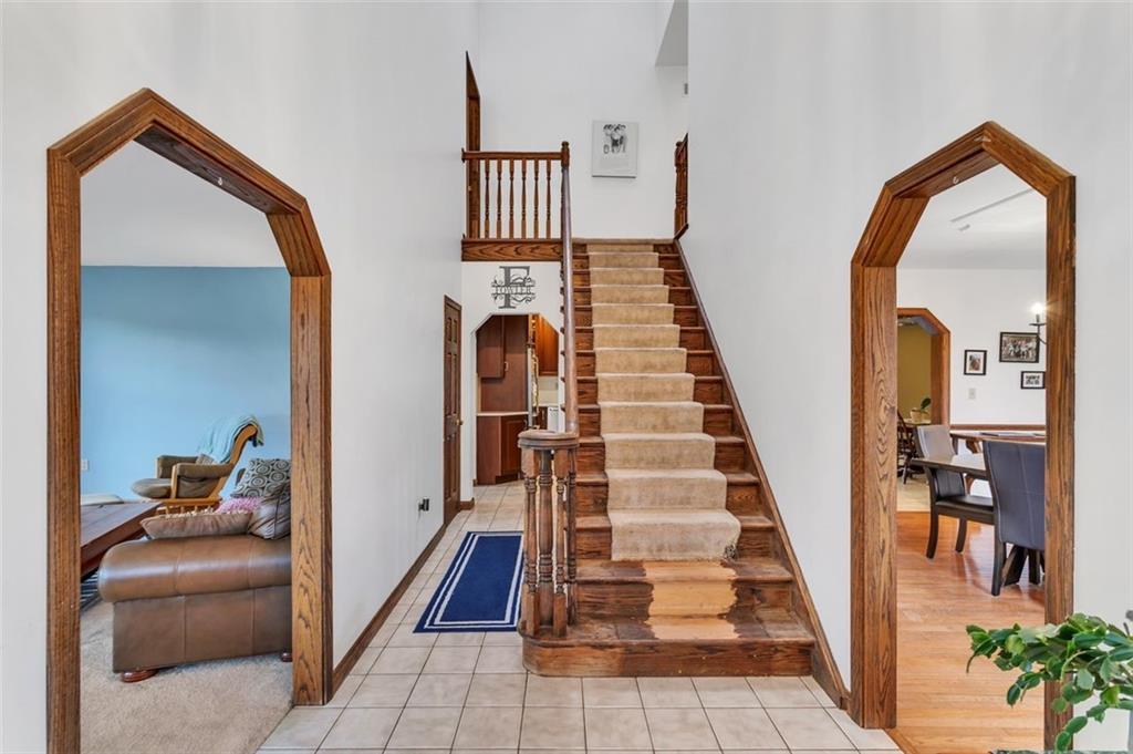 339 Lindsay Road Zelienople, PA 16063 - Photo 9 of 50