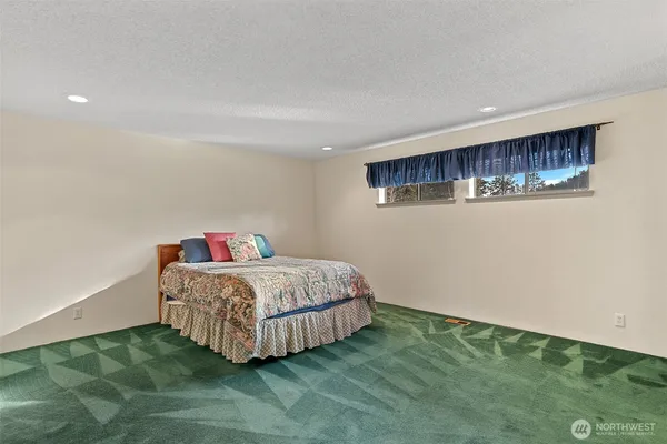 $950,000 | 1547 Alpensee Strasse, Leavenworth, WA 98826