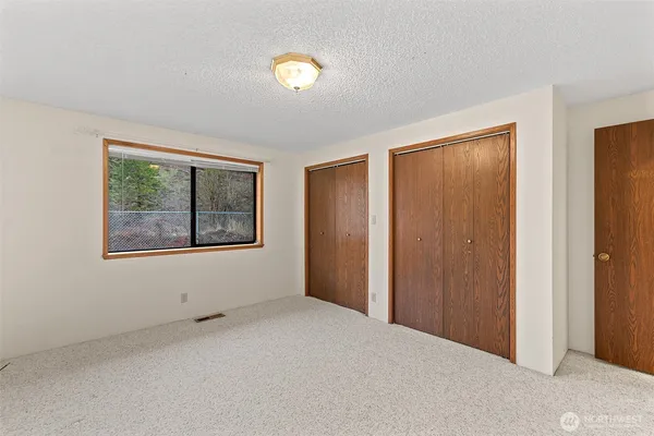 $950,000 | 1547 Alpensee Strasse, Leavenworth, WA 98826