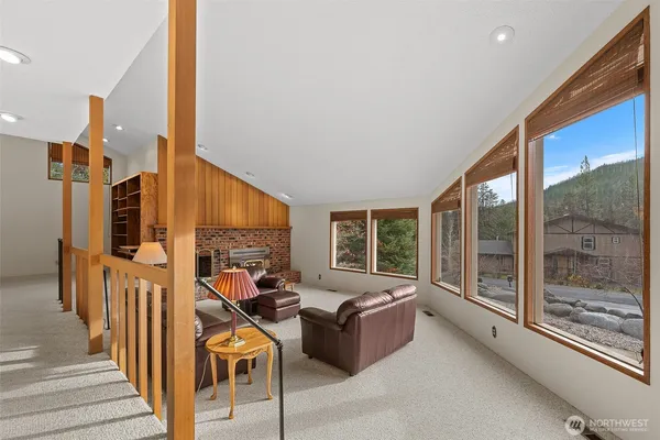 $950,000 | 1547 Alpensee Strasse, Leavenworth, WA 98826