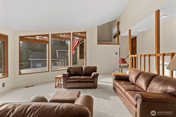 $950,000 | 1547 Alpensee Strasse, Leavenworth, WA 98826