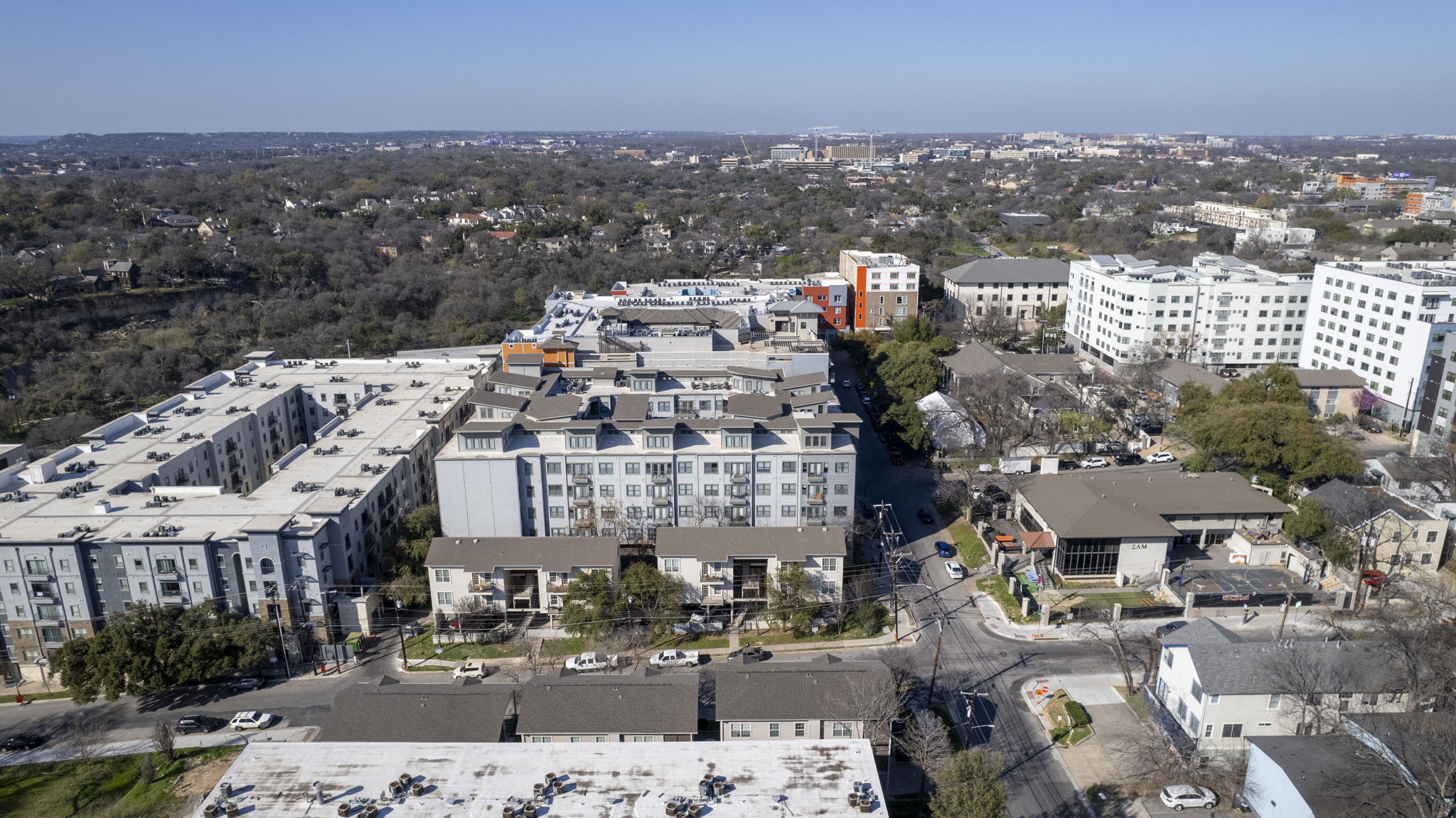 1100 West 25th Street, Unit 101 Austin, TX 78705 - Photo 17 of 39 a view of a city