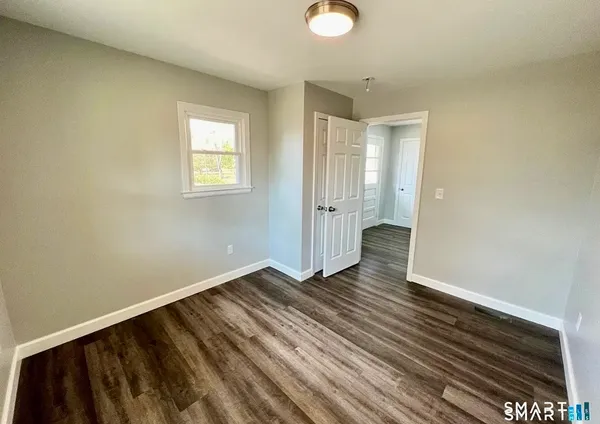 $2,200 | 270 East Street, Unit R, Plainville, CT 06062
