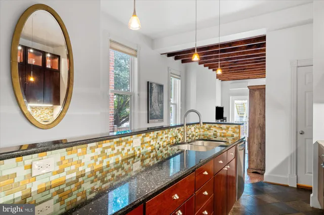 $1,800,000 | 1120 5th Street Northwest, Washington, DC 20001