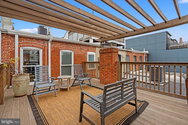 $1,800,000 | 1120 5th Street Northwest, Washington, DC 20001