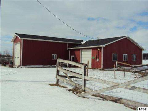 9960 South Meridian Road Hudson, MI 49247 - Photo 2 of 5 20345256-1.JPG