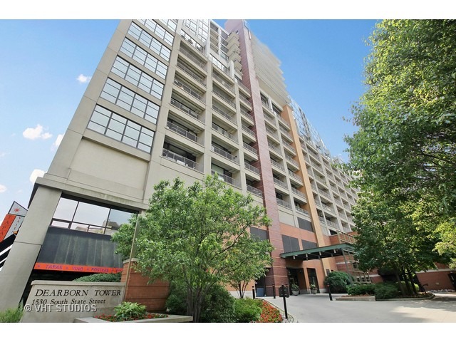 1530 South State Street, Unit 612 Chicago, IL 60605 - Photo 1 of 25