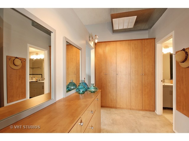 1530 South State Street, Unit 612 Chicago, IL 60605 - Photo 14 of 25