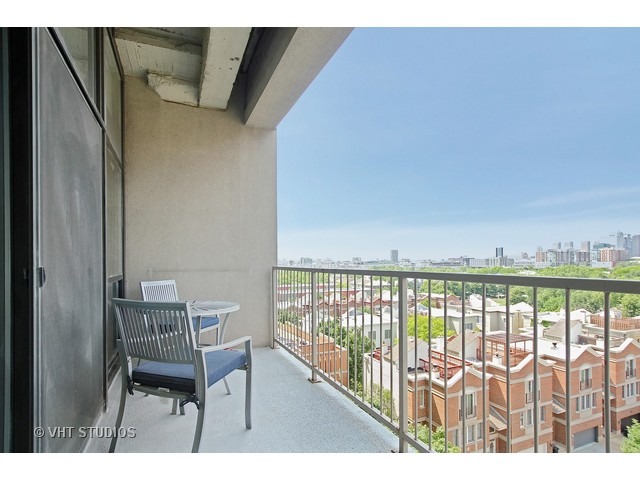 1530 South State Street, Unit 612 Chicago, IL 60605 - Photo 17 of 25