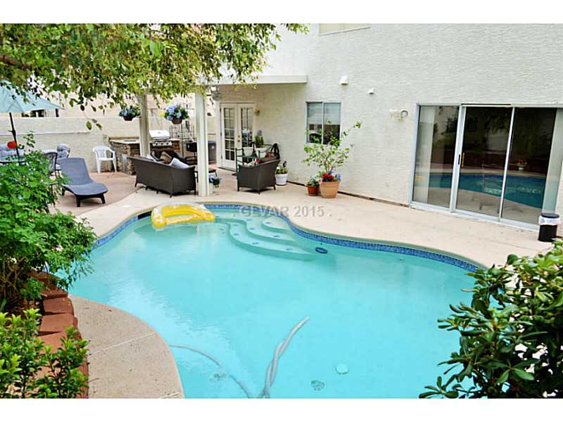 77 Westheimer Road Henderson, NV 89074 - Photo 3 of 35 Exterior Back. Backyard