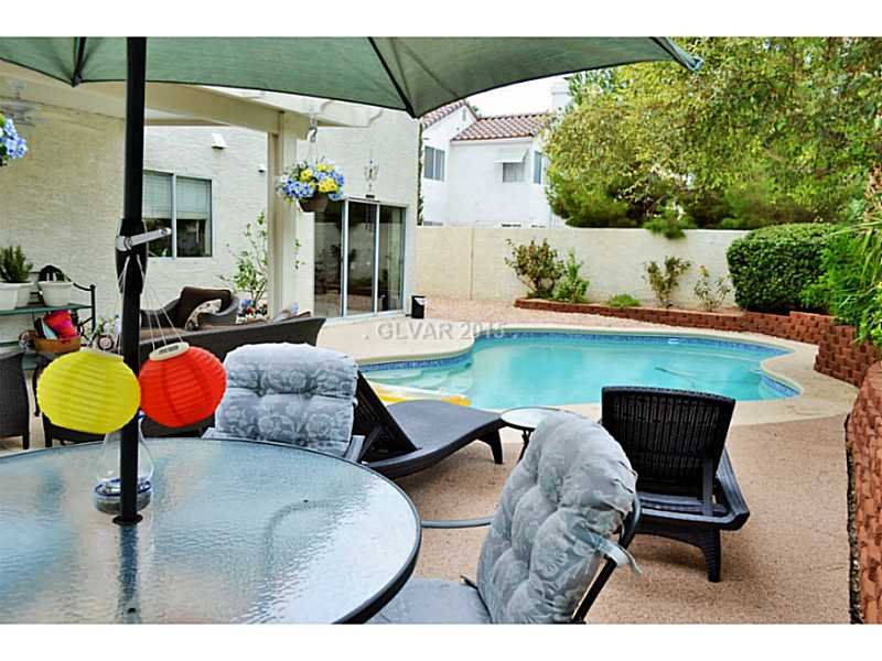 77 Westheimer Road Henderson, NV 89074 - Photo 33 of 35 Exterior Back.