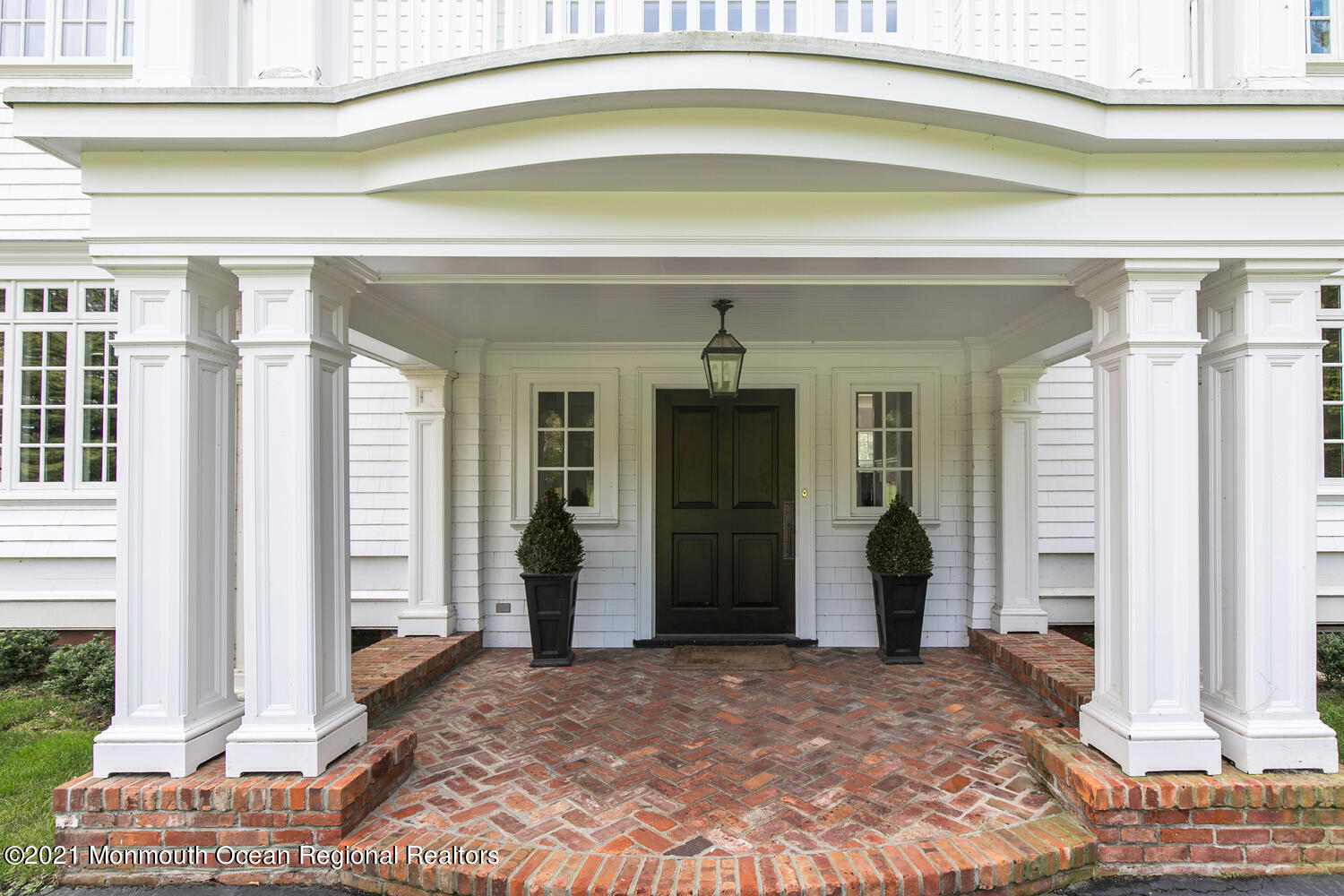 83 Rumson Road Rumson, NJ 07760 - Photo 3 of 56 a view of a hallway with wooden floor and a window
