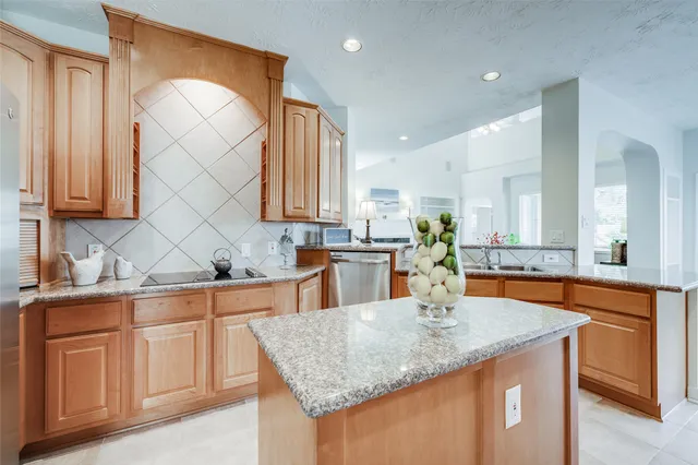 $5,400 | 12128 Arroyo Verde Lane, Houston, TX 77041