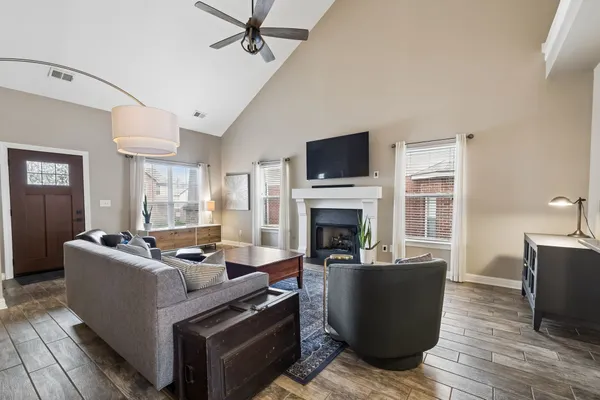 $575,000 | 7412 Riverland Drive, Nashville, TN 37221