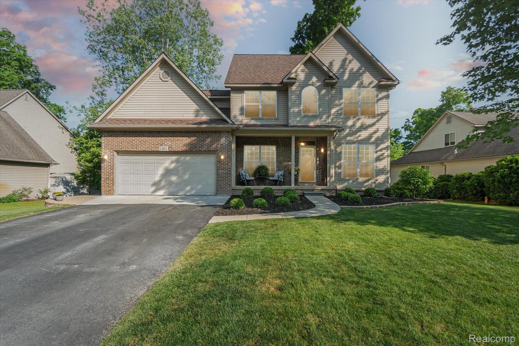 1401 Remsing Street Hartland, MI 48353 - Photo 1 of 50 Gallery Image 1