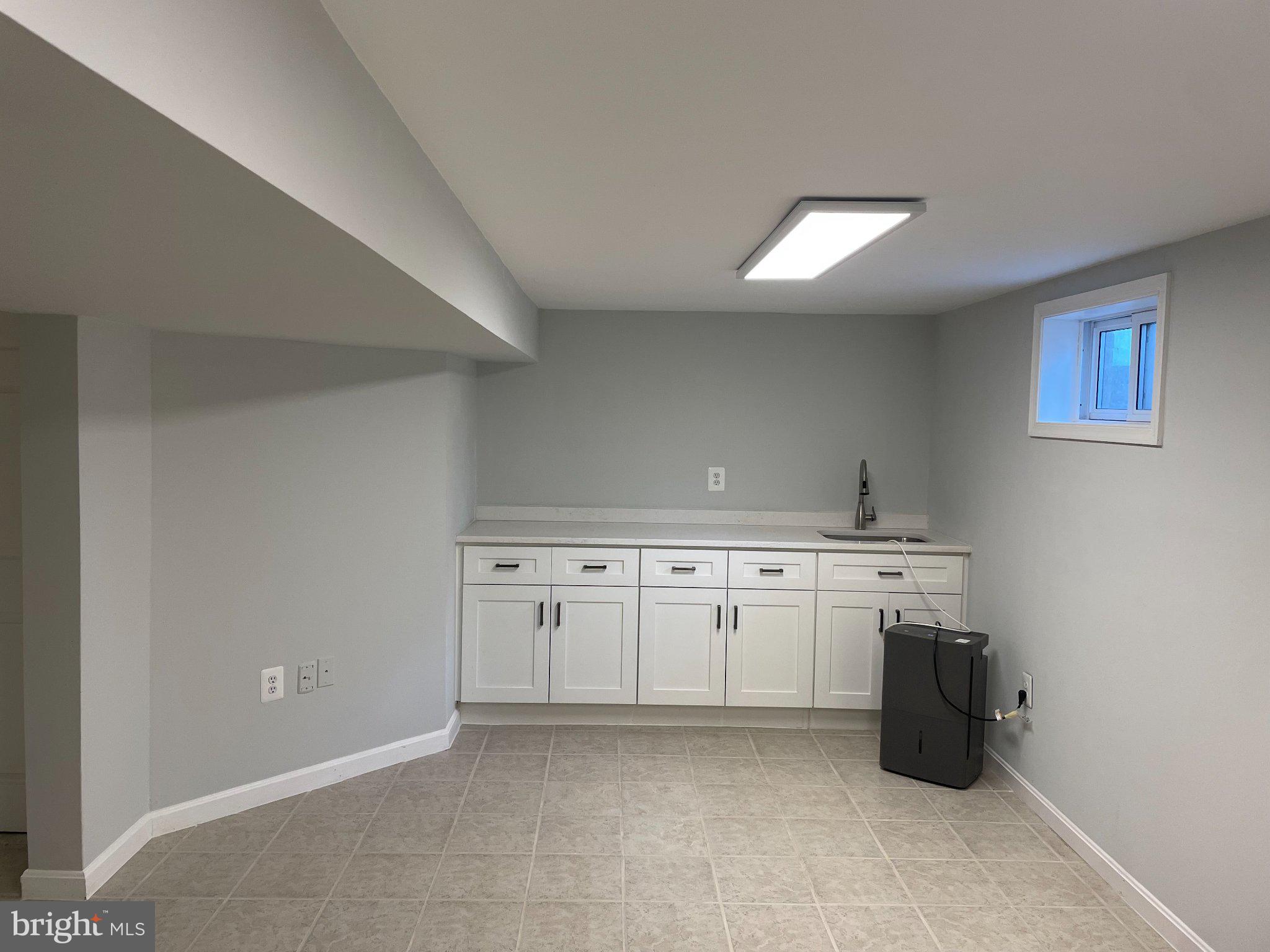 9101 Old Keene Mill Road Springfield, VA 22152 - Photo 4 of 7 Gallery Image 4