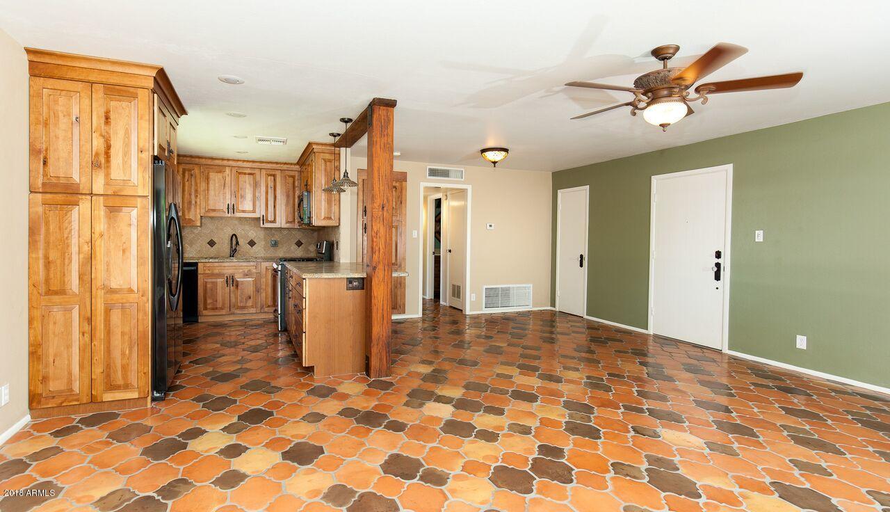142 East Coronado Road, Unit 31 Phoenix, AZ 85004 - Photo 12 of 33 Great Room