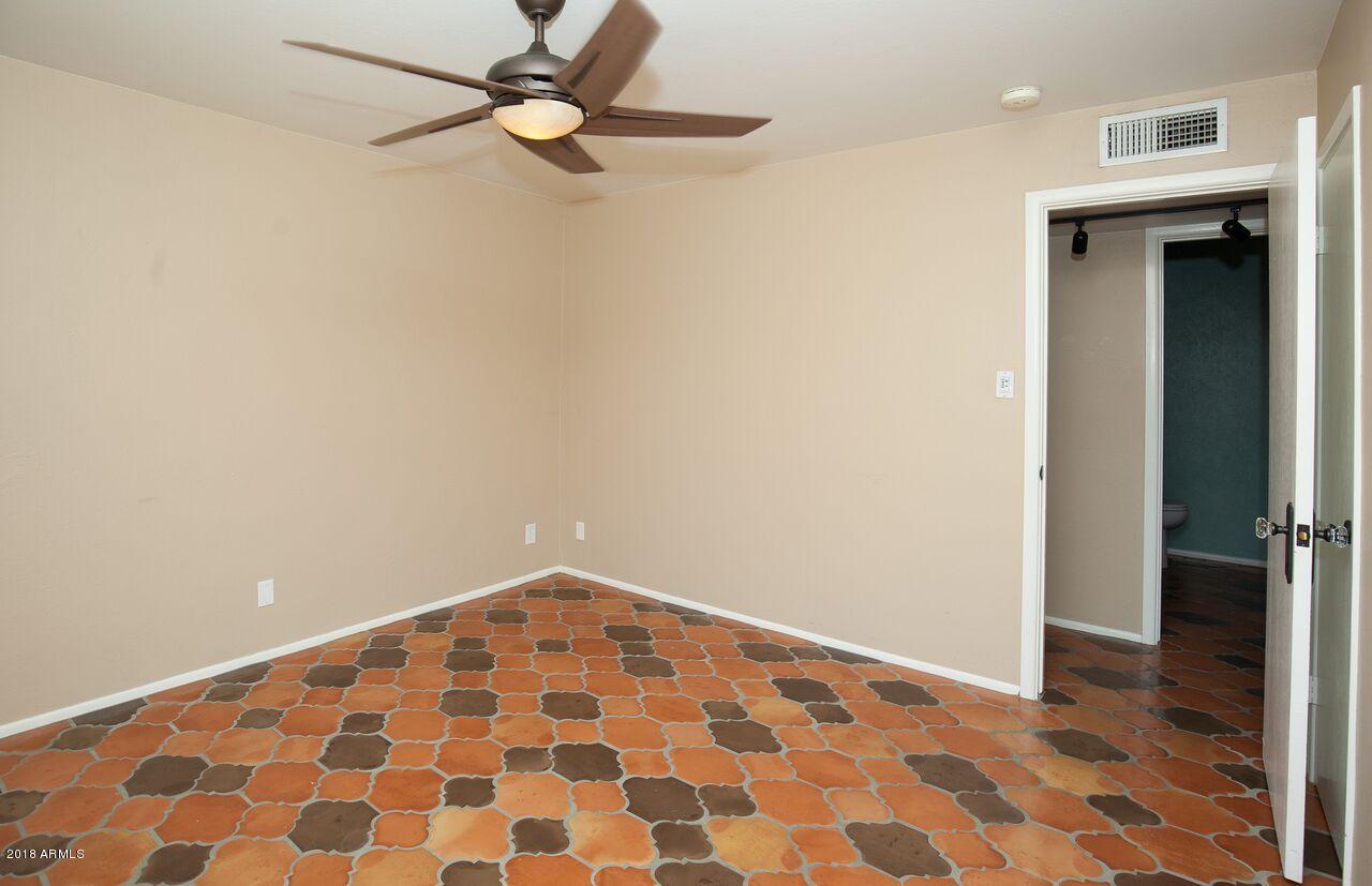 142 East Coronado Road, Unit 31 Phoenix, AZ 85004 - Photo 32 of 33 Guest Bedroom