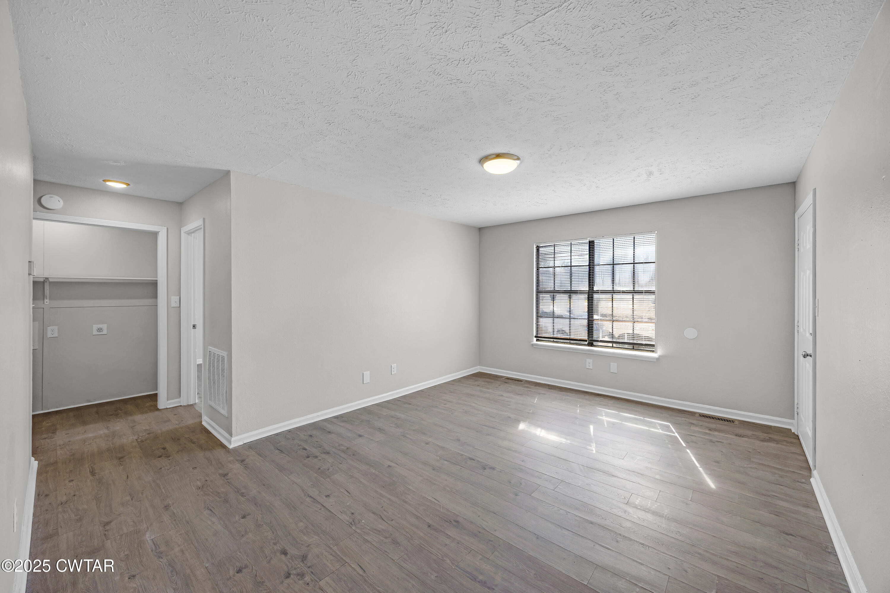 87 Harts Bridge Road West Jackson, TN 38301 - Photo 5 of 20 E02A4733