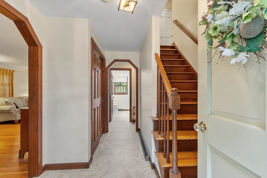 314 Reedy Meadow Road Groton, MA 01450 - Photo 3 of 33 Gallery Image 3