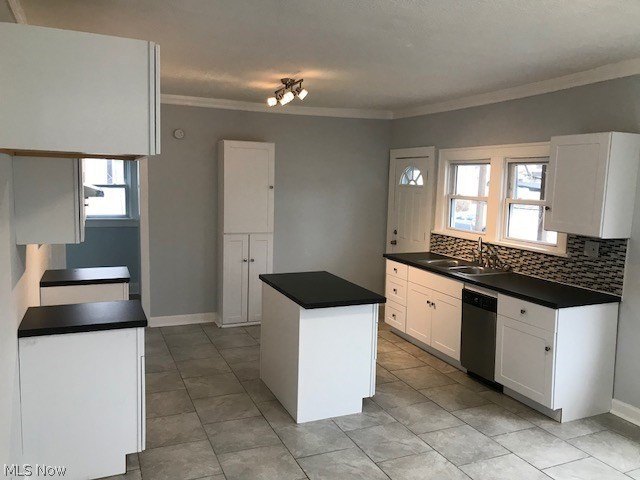3426 Winsford Road Cleveland Heights, OH 44112 - Photo 6 of 22