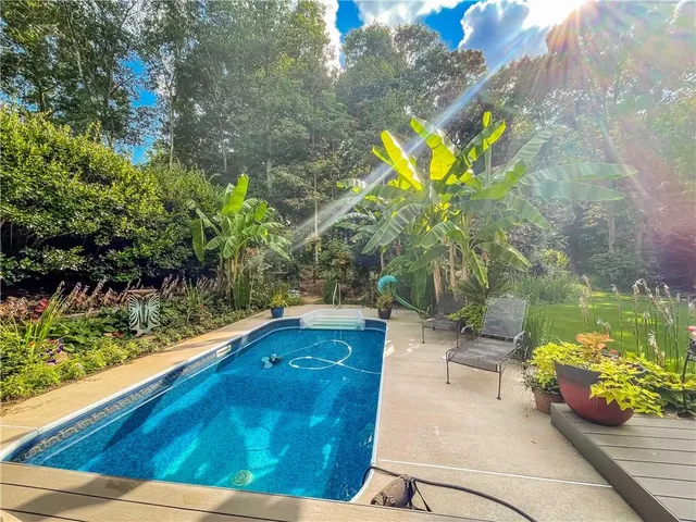 $599,900 | 2521 Culpepper Trail Southeast, Bethlehem, GA 30620