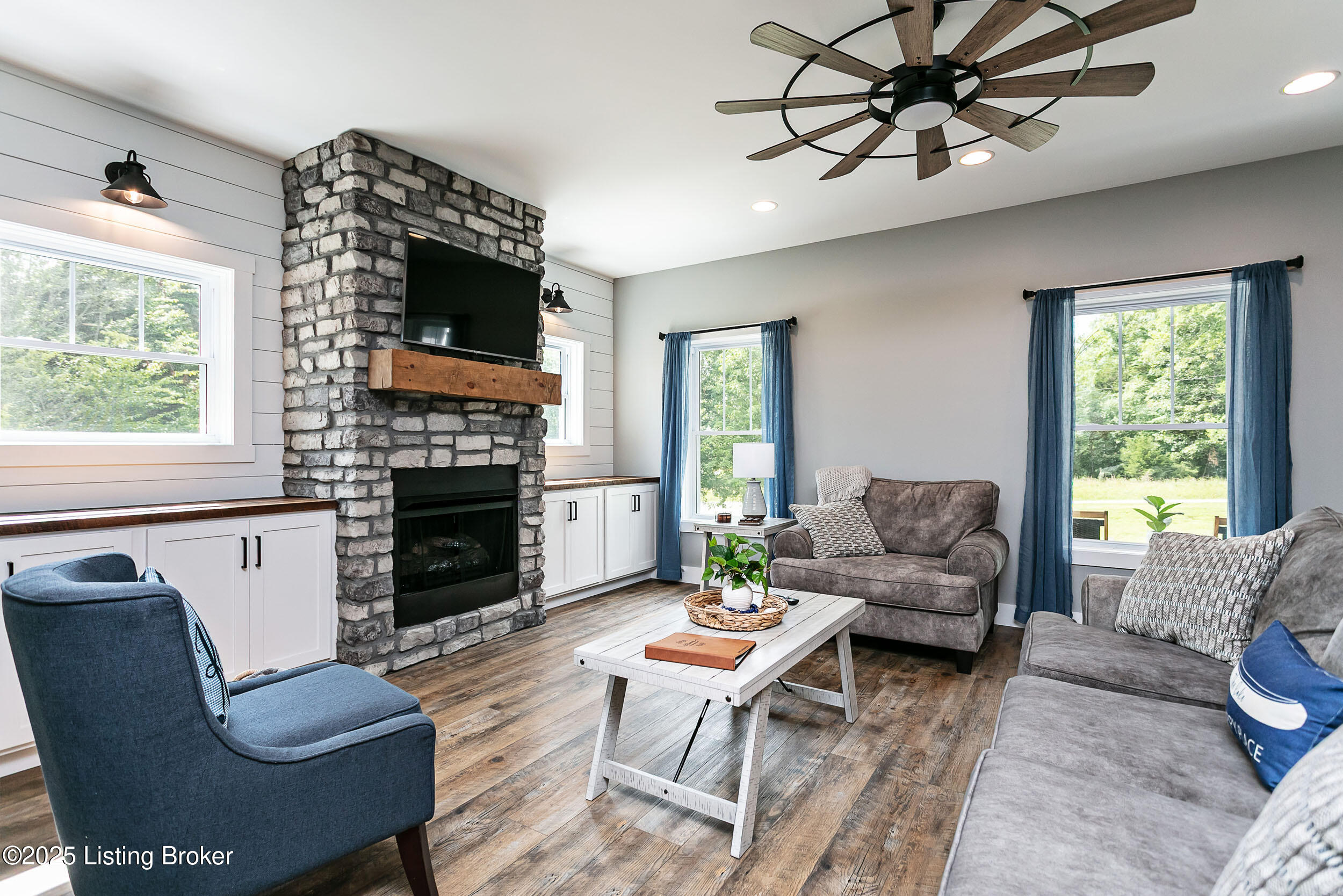 190 Landing Road Leitchfield, KY 42754 - Photo 10 of 29 190LandingRd-15