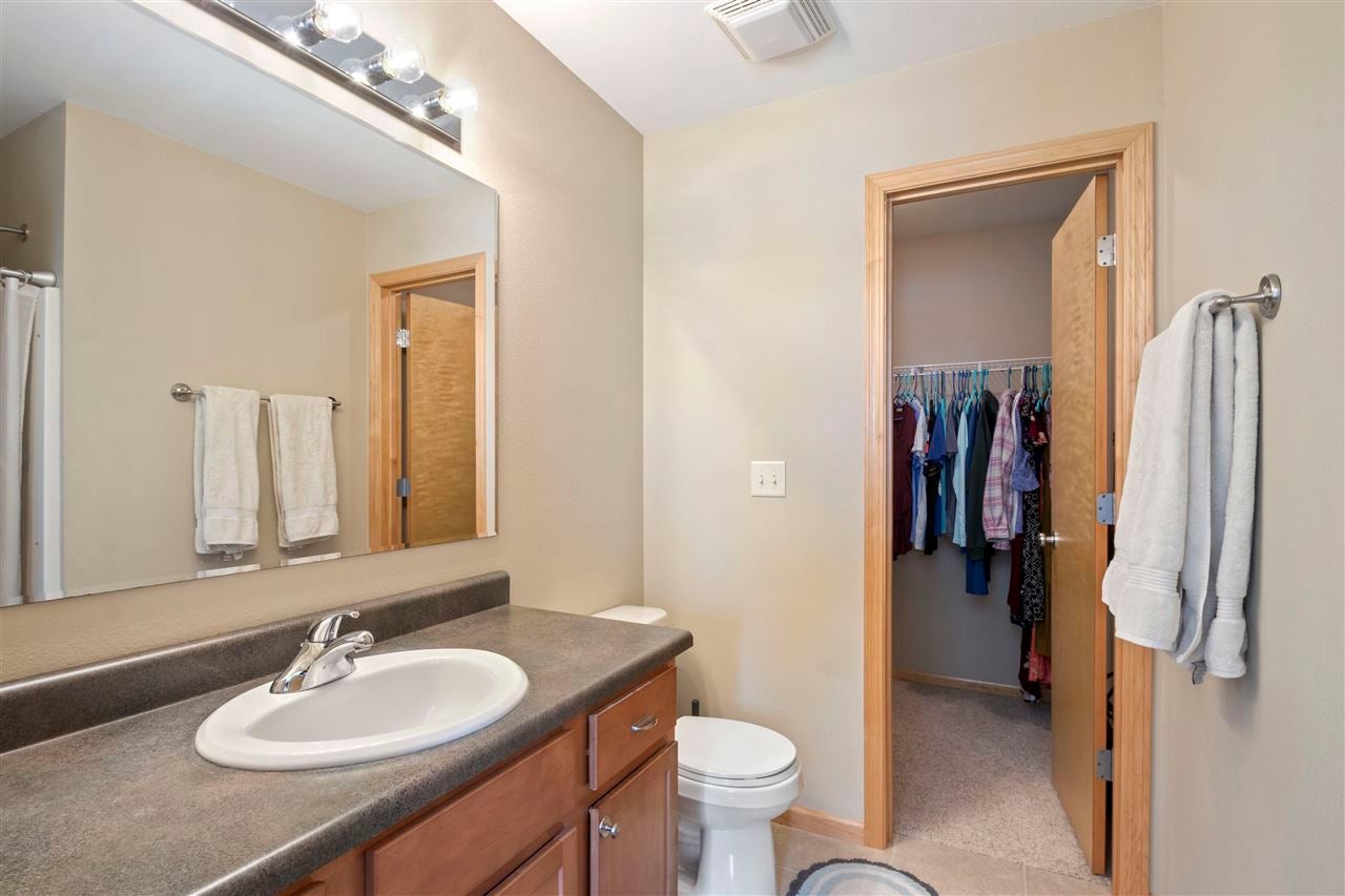 240 South Park Ridge Road North Liberty, IA 52317 - Photo 20 of 28 Gallery Image 20