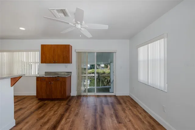 $1,975 | 14603 Williams Lane, Hudson, FL 34667