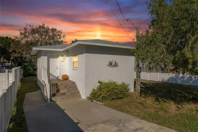 $1,975 | 14603 Williams Lane, Hudson, FL 34667