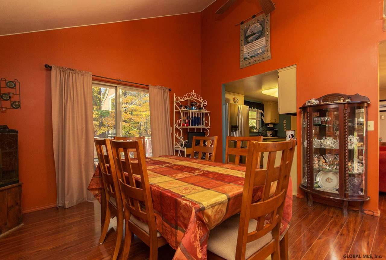 59 Glade Mallow Road Malta, NY 12020 - Photo 3 of 17 Photo 3