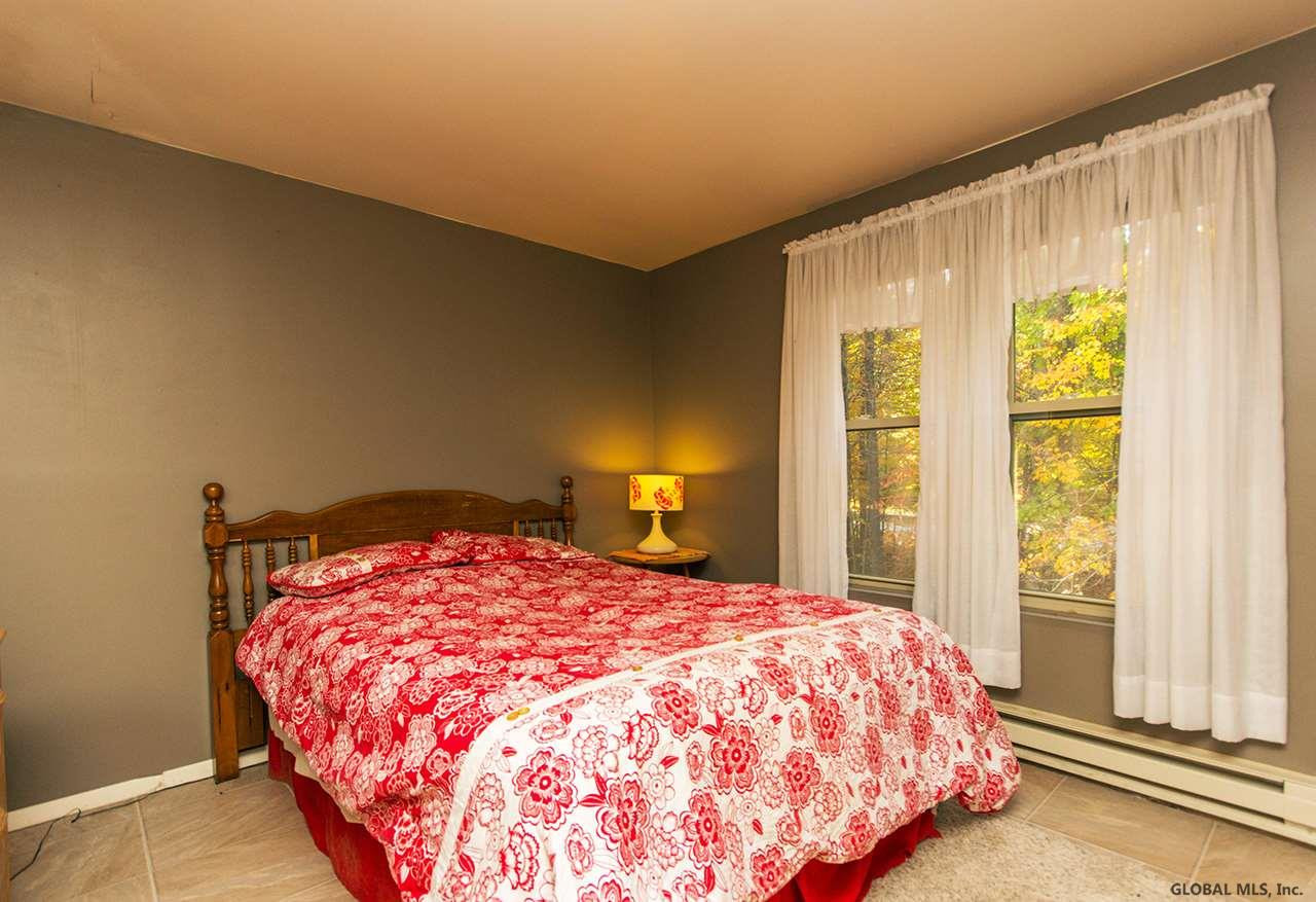 59 Glade Mallow Road Malta, NY 12020 - Photo 4 of 17 Photo 4