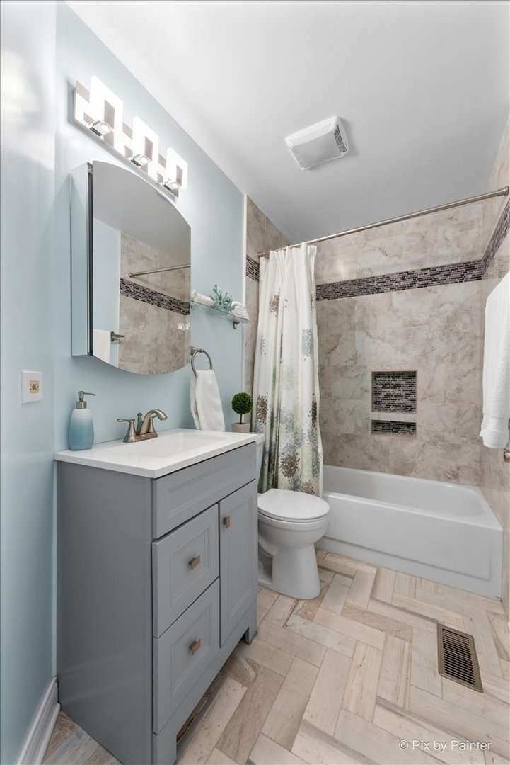 1101 Stillwater Road, Unit 1101 Elgin, IL 60120 - Photo 13 of 38