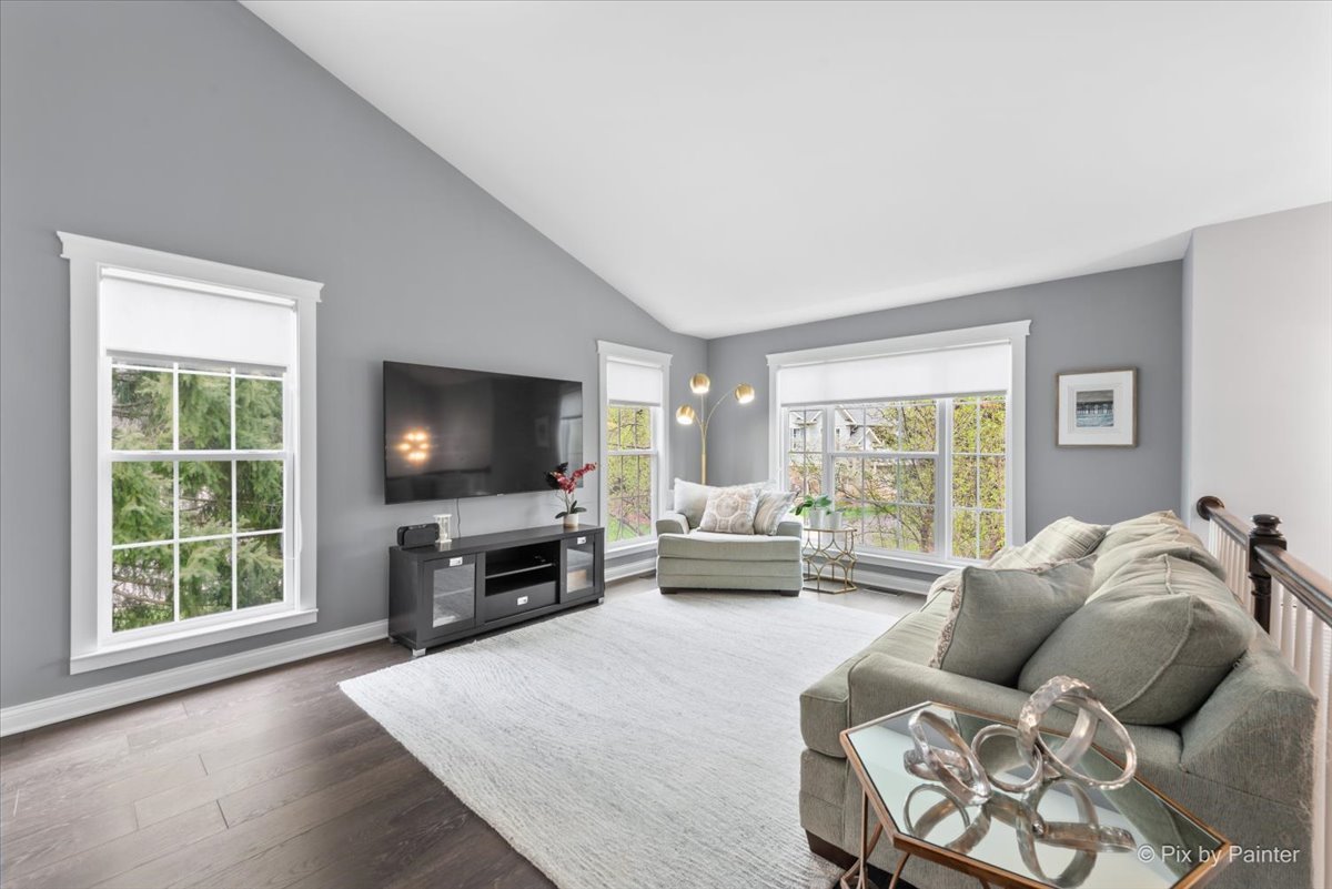 1101 Stillwater Road, Unit 1101 Elgin, IL 60120 - Photo 3 of 38