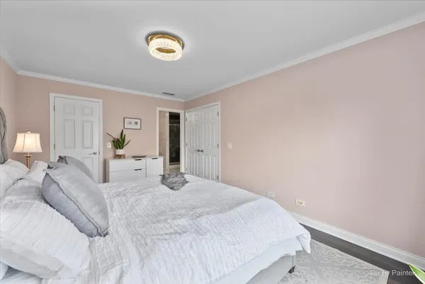 $325,000 | 1101 Stillwater Road, Unit 1101, Elgin, IL 60120