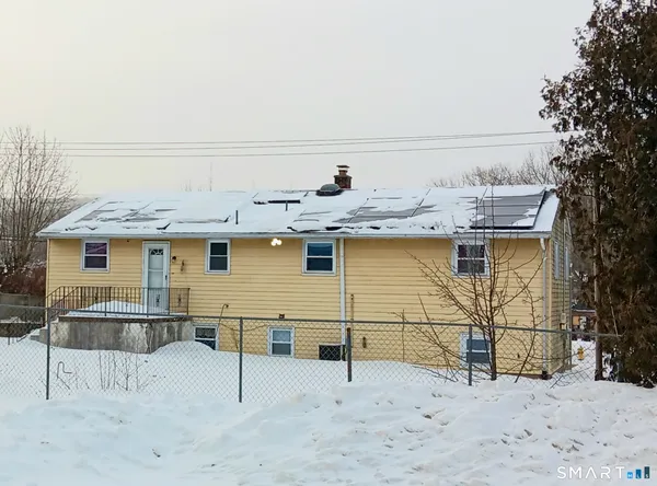 $350,000 | 870 Woodtick Road, Waterbury, CT 06705