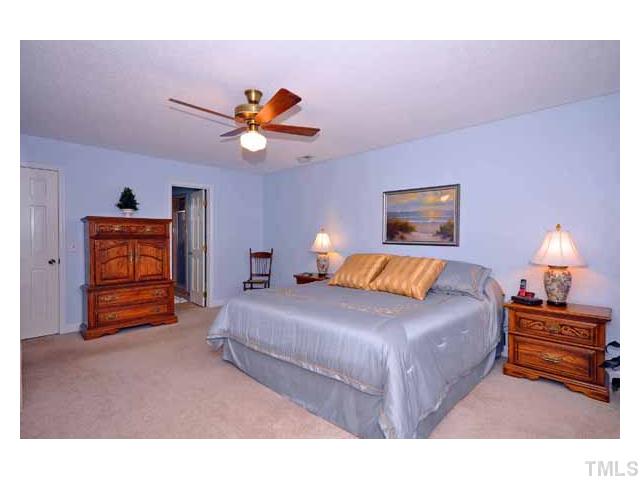 4213 Mountainbrook Road Apex, NC 27539 - Photo 18 of 25 Gallery Image 18