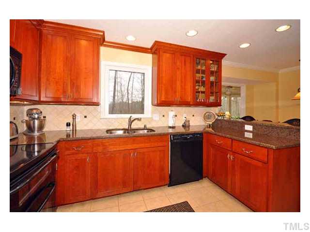 4213 Mountainbrook Road Apex, NC 27539 - Photo 4 of 25 Gallery Image 4