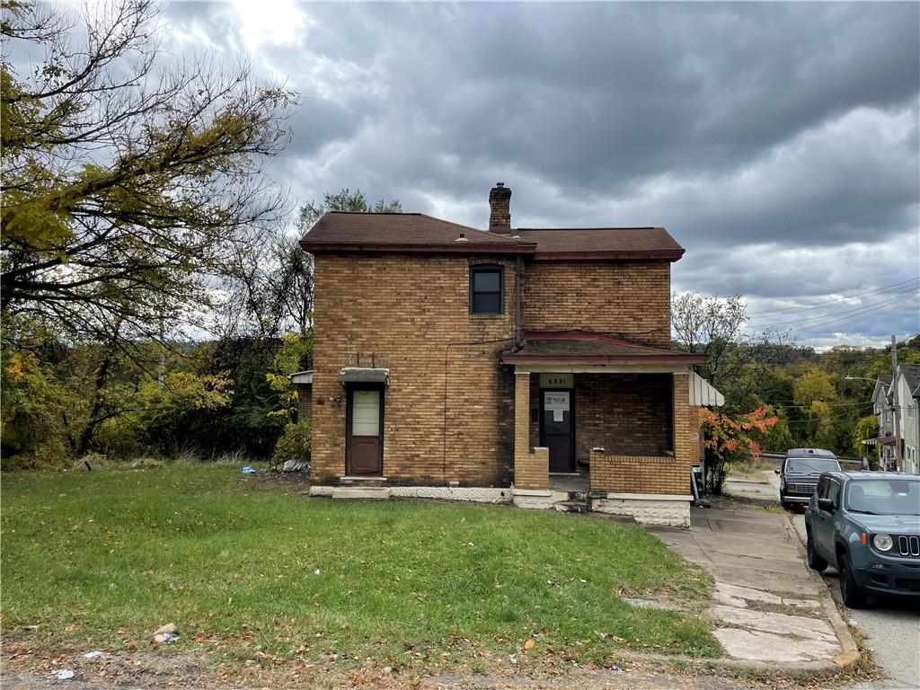 712.5 Penn Street Braddock, PA 15104 - Photo 2 of 15