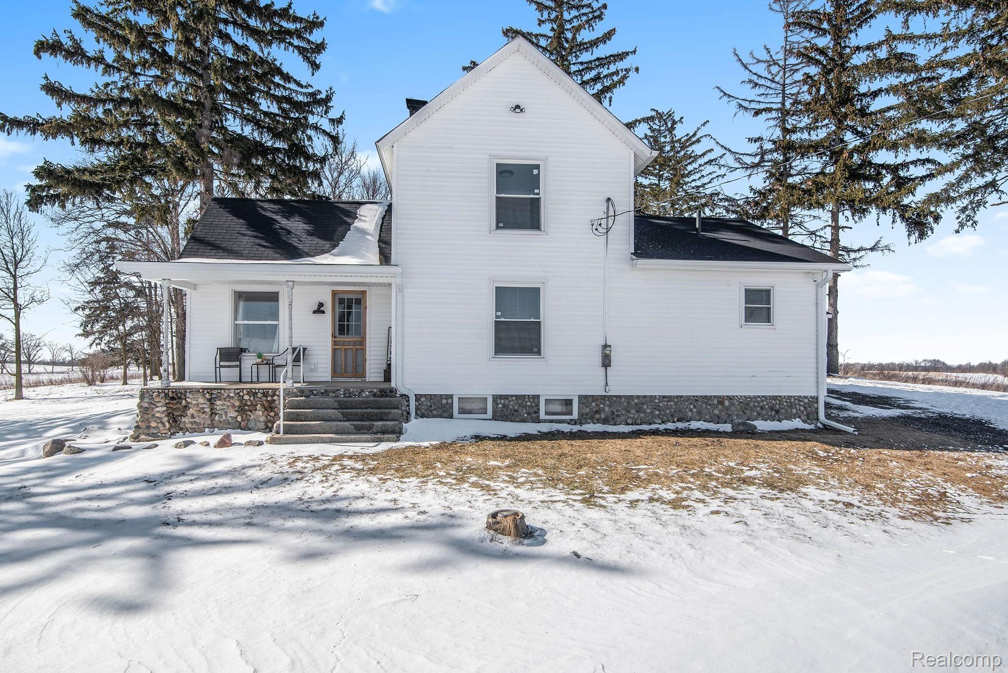 3642 South Geeck Road Corunna, MI 48817 - Photo 1 of 18 DSC_6012.jpg