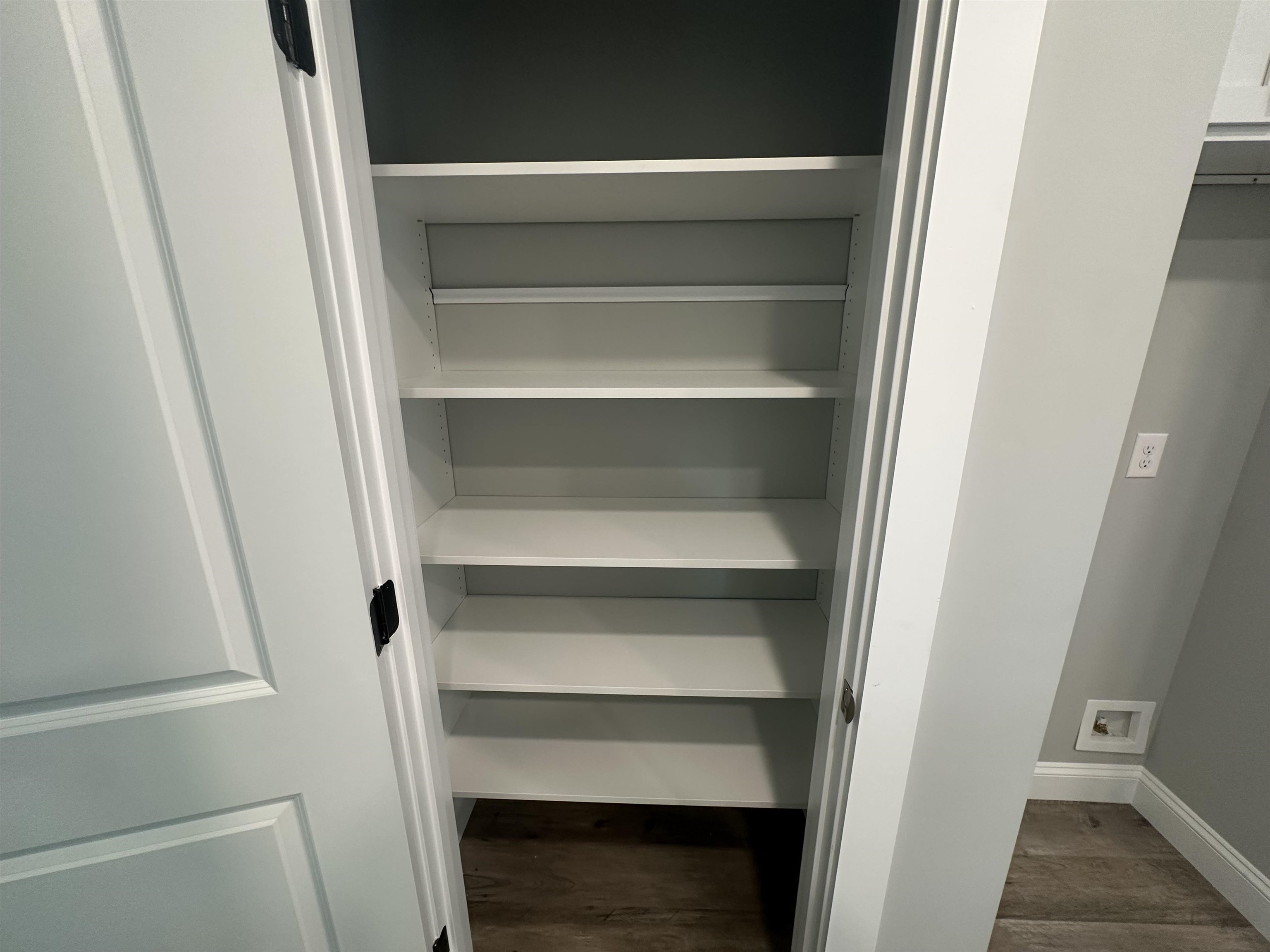 1320 Shoresbrook Road Spartanburg, SC 29301 - Photo 5 of 16