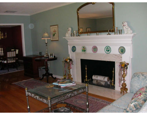 18 Sunset Rock Road Andover, MA 01810 - Photo 4 of 9