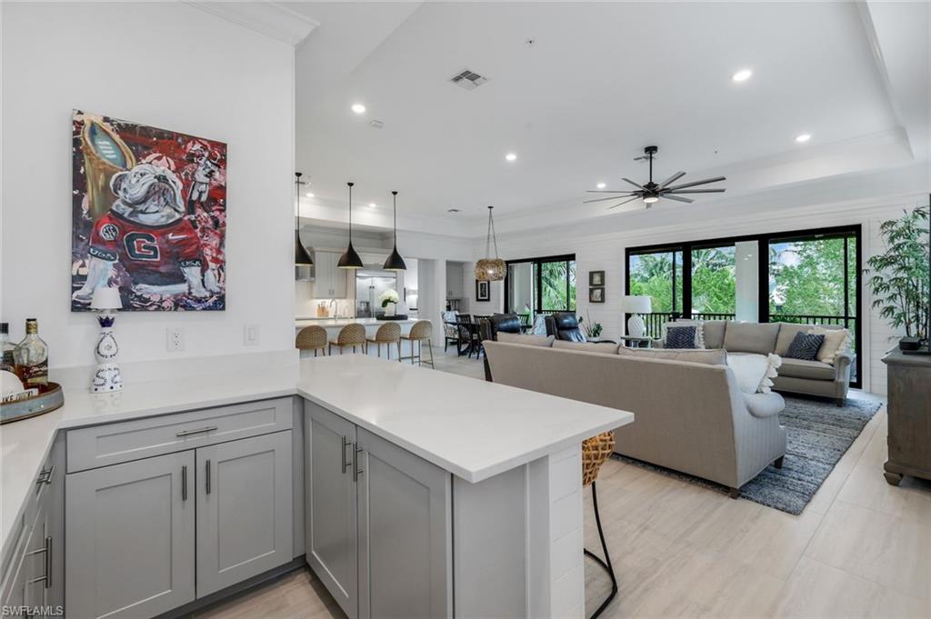 2472 Breakwater Way, Unit 11202 Naples, FL 34112 - Photo 14 of 50