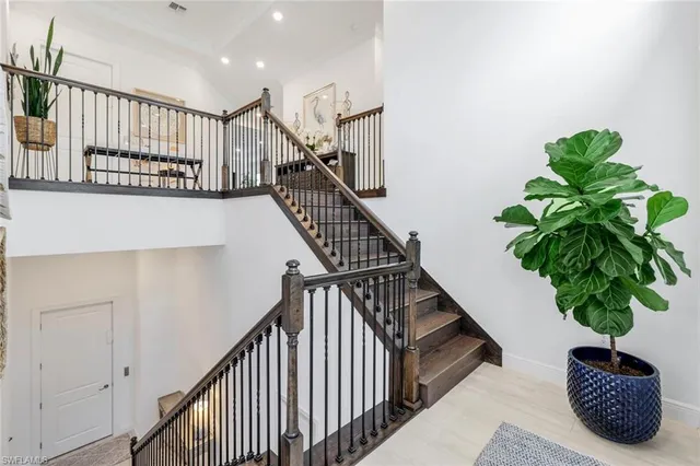 $1,795,000 | 2472 Breakwater Way, Unit 11202, Naples, FL 34112