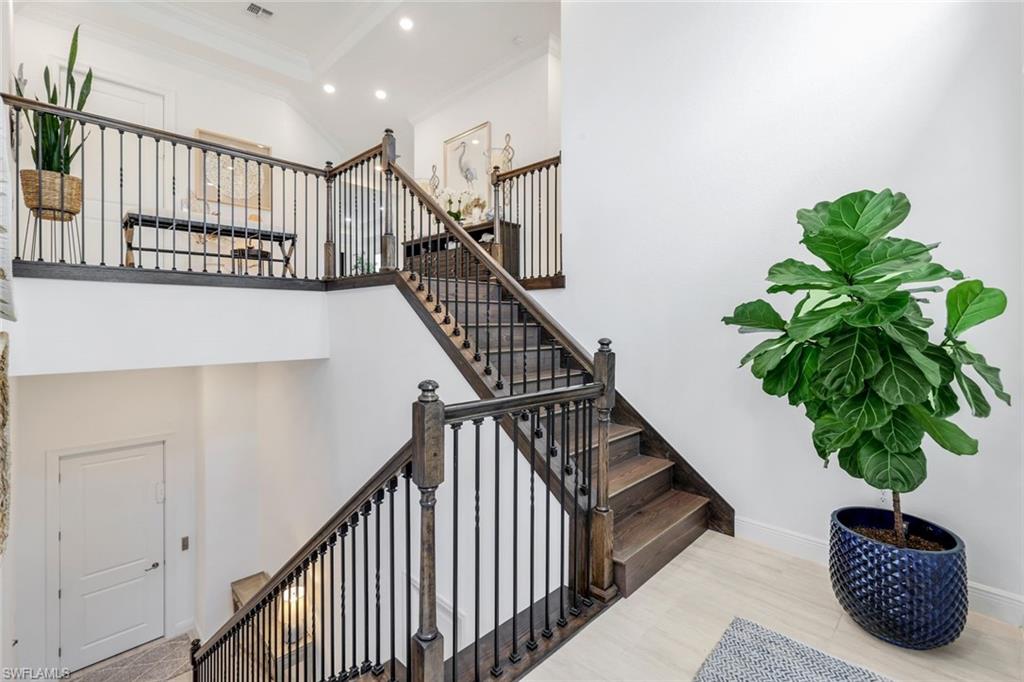 2472 Breakwater Way, Unit 11202 Naples, FL 34112 - Photo 23 of 50